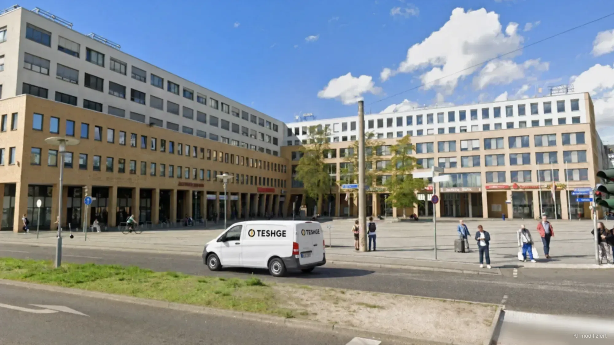 TESHGE Servicefahrzeug in Hellersdorf